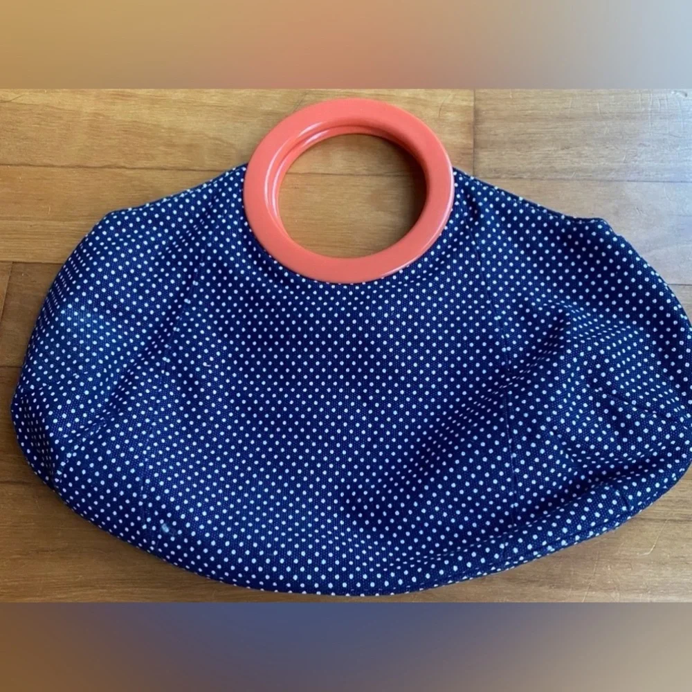 J.Crew Purse bag, cotton canvas navy-Royal & white pin dot Coral acrylic handles - Picture 2 of 14